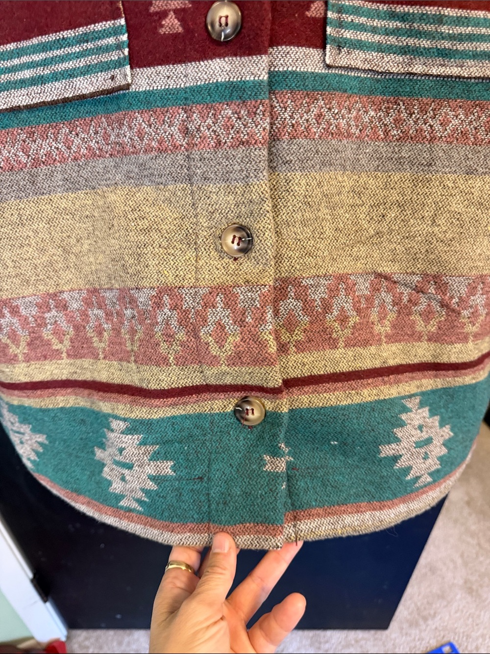 New In Aztec Native Flannel Shirt Shacket Western Blanket Jacket Raw Edge L - Picture 4 of 9
